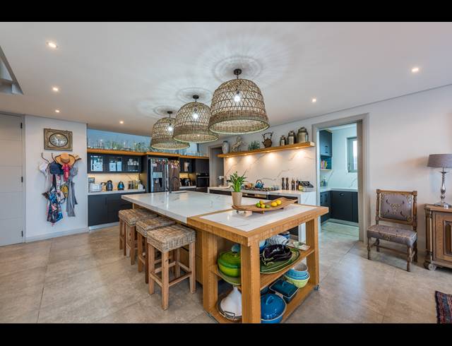 4 BEDROOM HOUSE FOR SALE IN PINNACLE POINT GOLF ESTATE